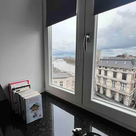 Le Neuvice - Place Du Marché, Quais, Bueren